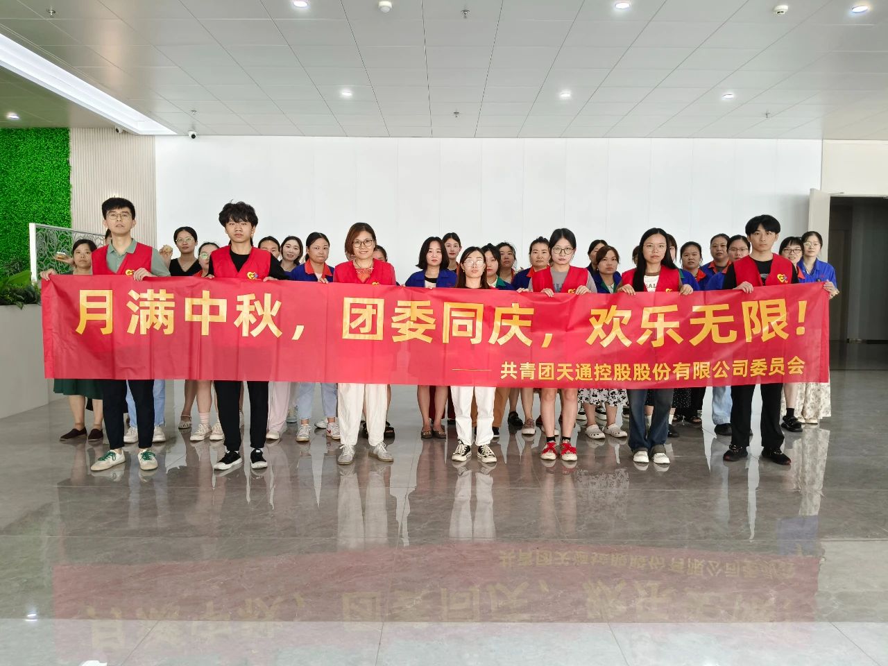 1727597808104016.jpg 21a1bd85e09c4811b022b97e83214934.jpg